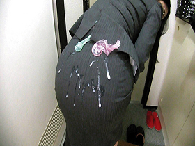 痴感妻達の告白2～痴漢で感じる人妻・香代～　サンプル画像16